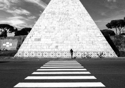 Piramide Cestia, piramide, ostiense